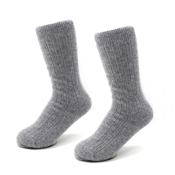 Stocaí Cashmere Cniotáilte Stíl íostach Unisex don gheimhreadh