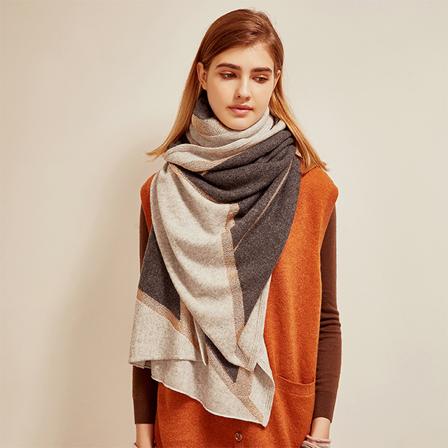 Long Cashmere Fascia cum Aurum Thread - Oversized hiems Shawl