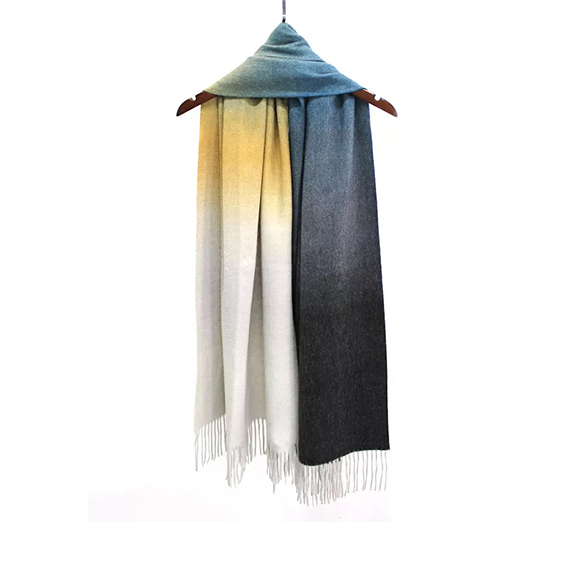 ពណ៌ជម្រាលធំ ៗ Cashmere Shawl 