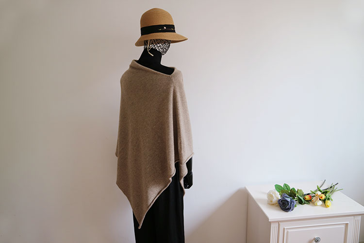 Gray Plain Cashmere Poncho