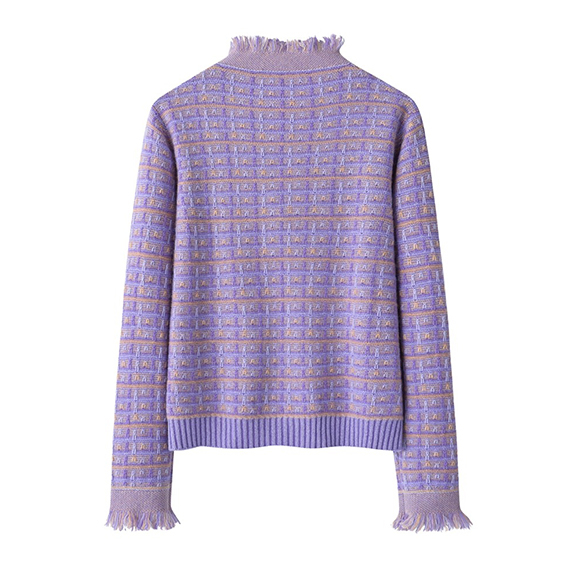 Luxuri&ouml;ser, fliederfarbener Kaschmir-Cardigan mit Fransen – weich gestrickter Damenpullover mit Knopfleiste