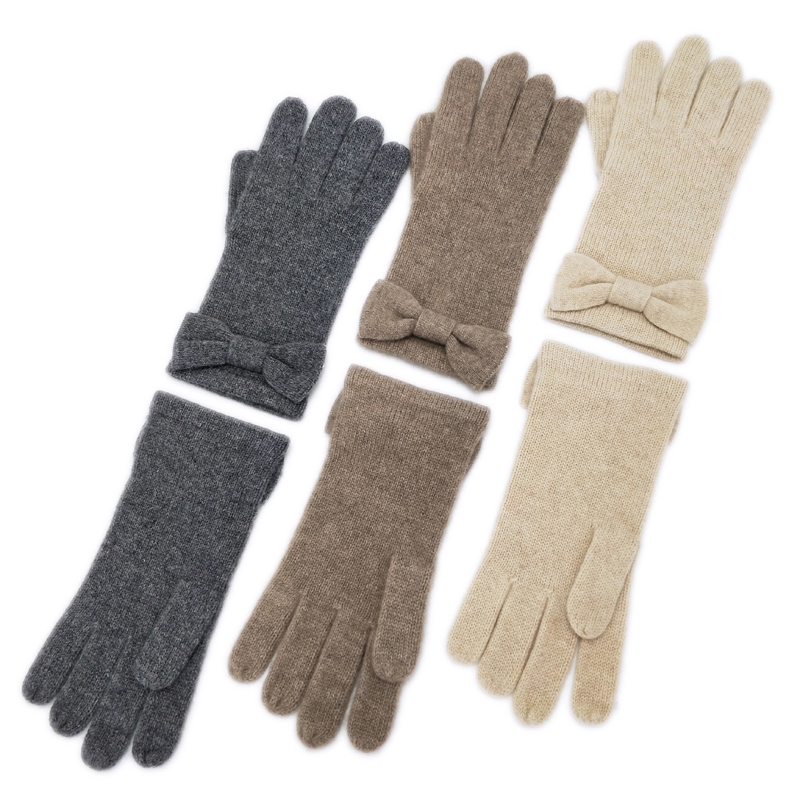 Girls plain cashmere gloves